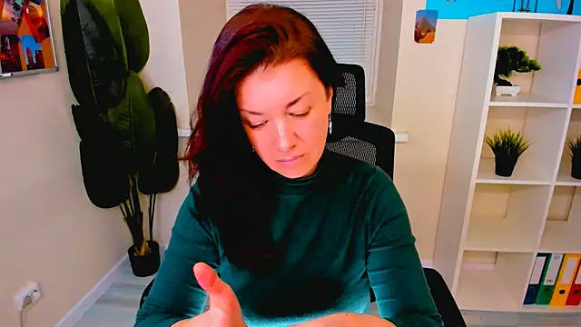 AnaMills' Live XXX Chat