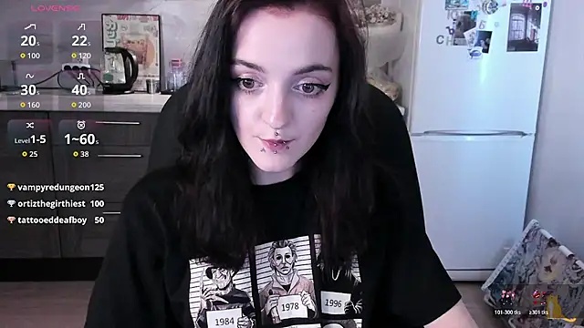 Chat +18 de linaa__tyaan ao vivo