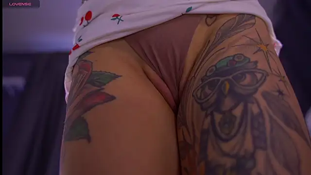 LittleMix_: онлайн-секс-чат