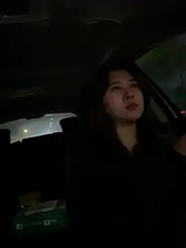 Liliya-77 网络视讯表演