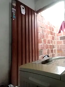 แชท XXX สดของ Andreita_95