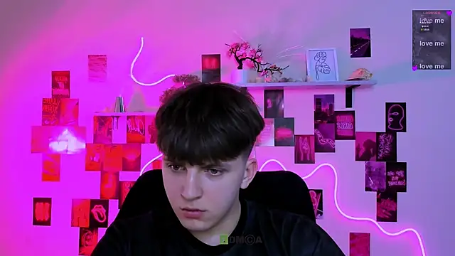 travis_wolf_ – Naživo XXX chat