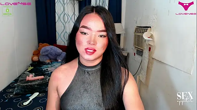 Fantacyloverr's Live XXX Chat