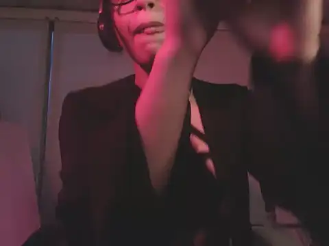 แชท XXX สดของ alien__show