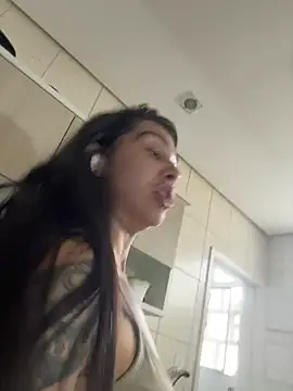 Nikatsu: απευθείας συνομιλία ΧΧΧ