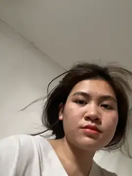 Mimi_cute01 在線直播表演