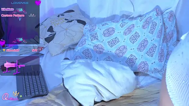 AdyanaRosies Chat XXX live