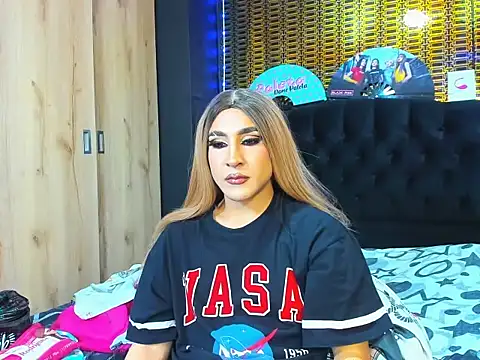 georgiina_giio: απευθείας συνομιλία ΧΧΧ