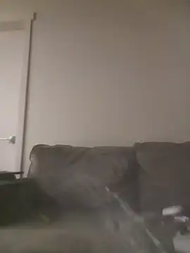 Pertunjukan Kamera Web yourMasterisBored