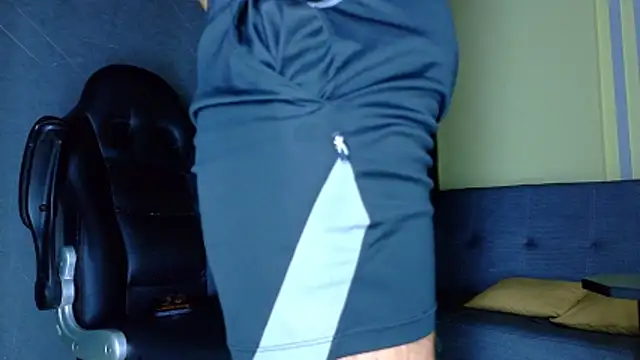 แชท XXX สดของ ALANNFERRER