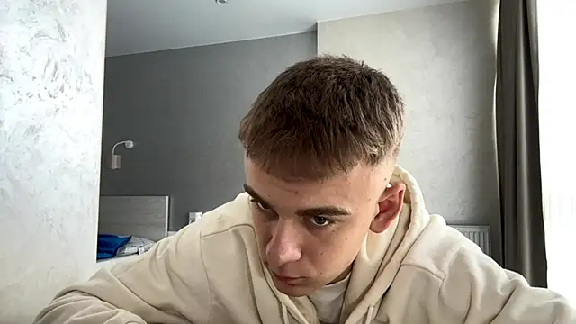 SoloFury Chat XXX in diretta