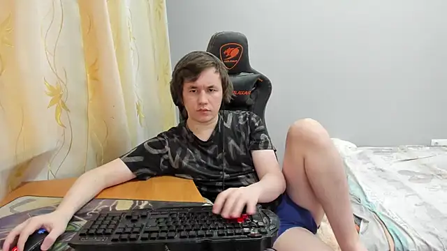 Вебкам-шоу iliaskrislove