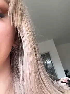 LustfulLuna_n Live XXX chat