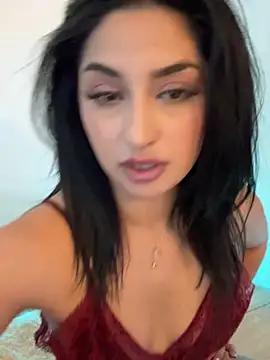 Mia_spicyy Chat XXX in diretta