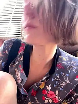 Kamoranan Live XXX chat