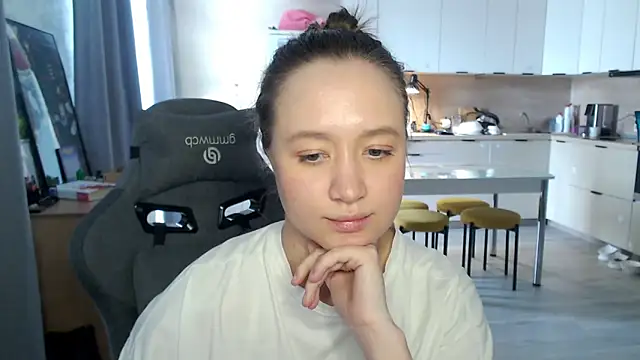 _lalune_n Live XXX chat