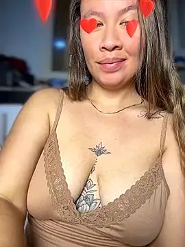 Emiily_leen Live XXX chat