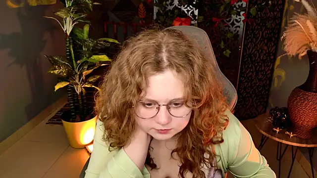 SaraSweetnessn Live XXX chat