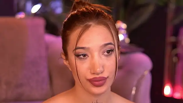 Chat XXX en directo de SiennaJayden