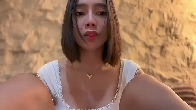 GenesisCastillano 即時 XXX 聊天