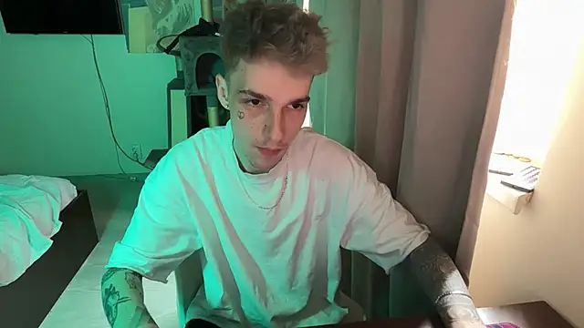 Онлайн чат XXX davesinner