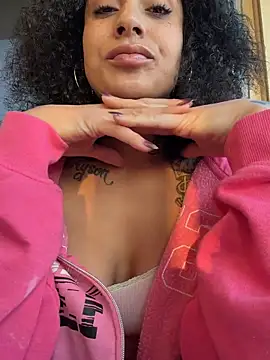 FerrariFrench Show in webcam