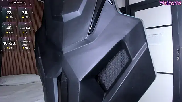 ThaliaBrookss_ Adlı Modelin Canlı XXX Sohbeti