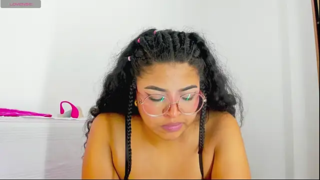 Czat XXX na żywo – moana_taylor