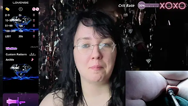 LeonaHarrison Adlı Modelin Canlı XXX Sohbeti