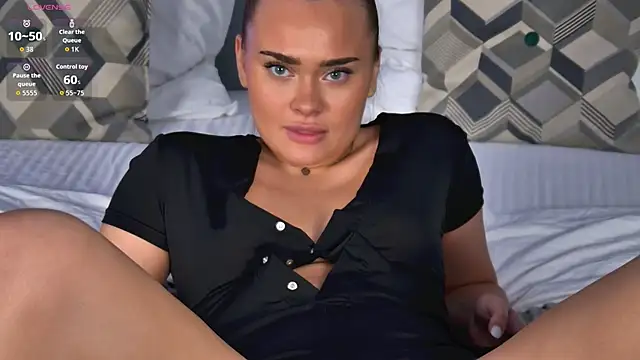 MonicaWestt 即時 XXX 聊天