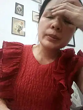 Ivy_Trix2 Chat XXX in diretta