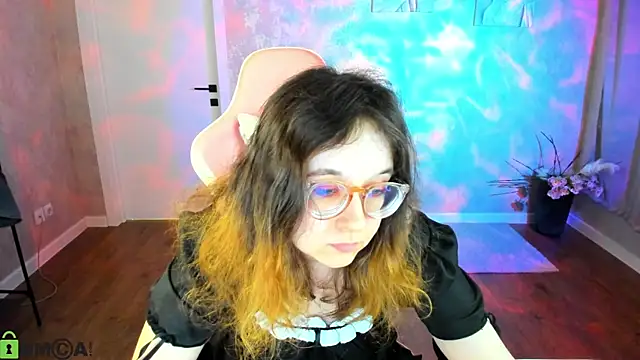 Aleks-caster: онлайн-секс-чат