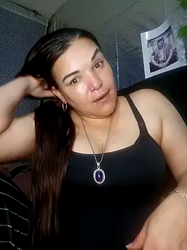 Zuleyka_69's Webcam Show