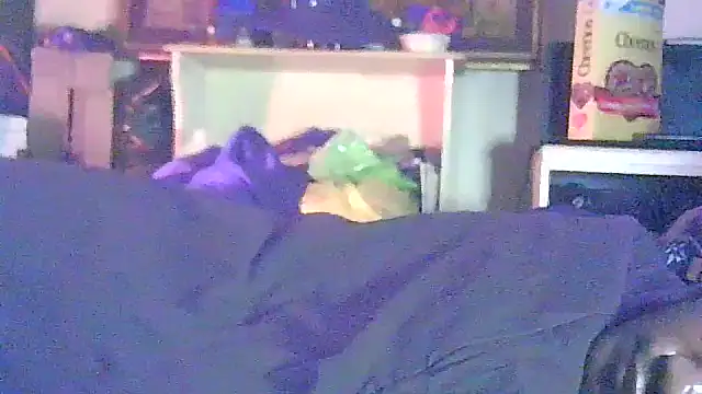 GUAPAN3S3_FIR3 Show Webcam