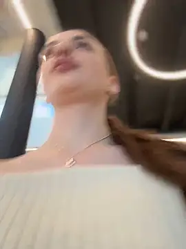 KristiRich's Live XXX Chat