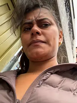 RachelWeisz_: онлайн-секс-чат