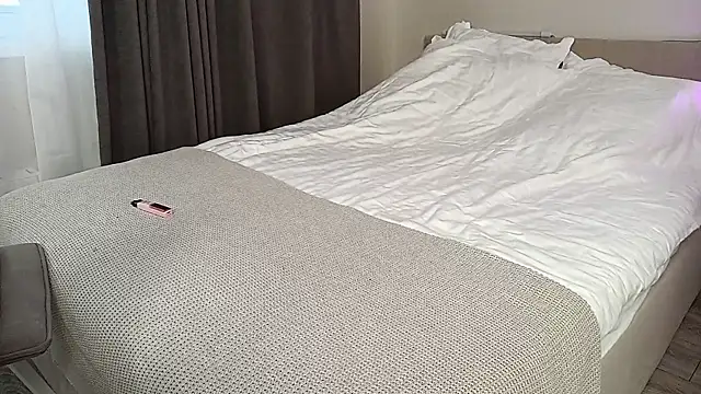 MyBabyLana live XXX chat