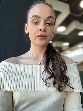 แชท XXX สดของ KristiRich