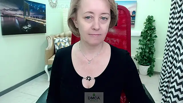 MONA_Wのウェブカメラショー