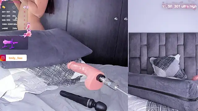 แชท XXX สดของ emily_fox1