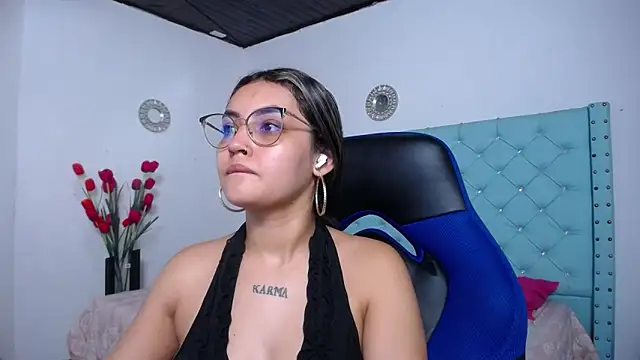 kathe-mills235's Live XXX Chat