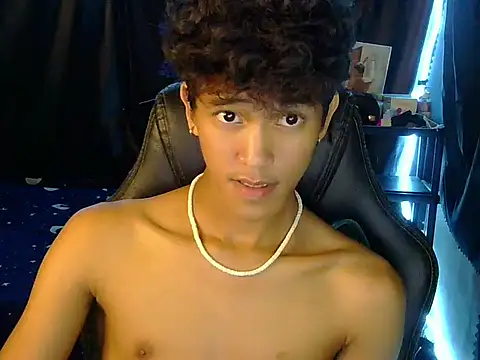 hugekenbigcock's Webcam Show