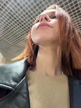 RosieSecret's Live XXX Chat