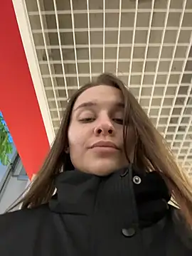 KishaMurn Webbikameraesitys