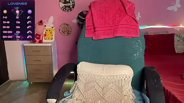 Kanika_9_ Live XXX Chat