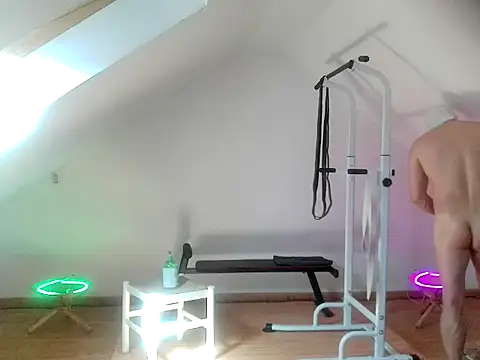 NinjaLaser Adlı Modelin Web Kamerası Şovu