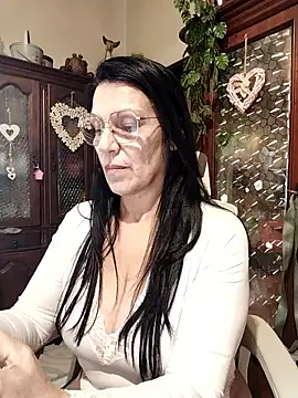 Melmamalhuda@xh's Live XXX Chat