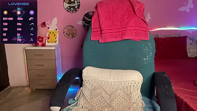 Chat XXX en directo de Kanika_9_