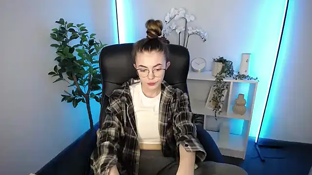 Ritaneern Live XXX chat