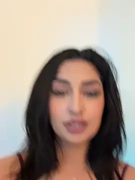 Webkamerová show Mia_spicyy